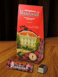 Марципан в темном шоколаде с маком,135 гр